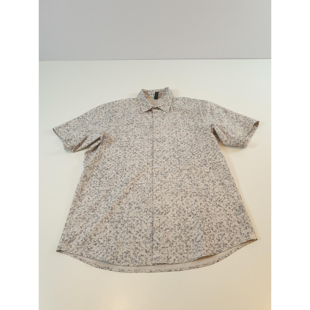 Lululemon Shirt Men's L Airing Easy Short Sleeve Button Ventlight Abstract Mesh